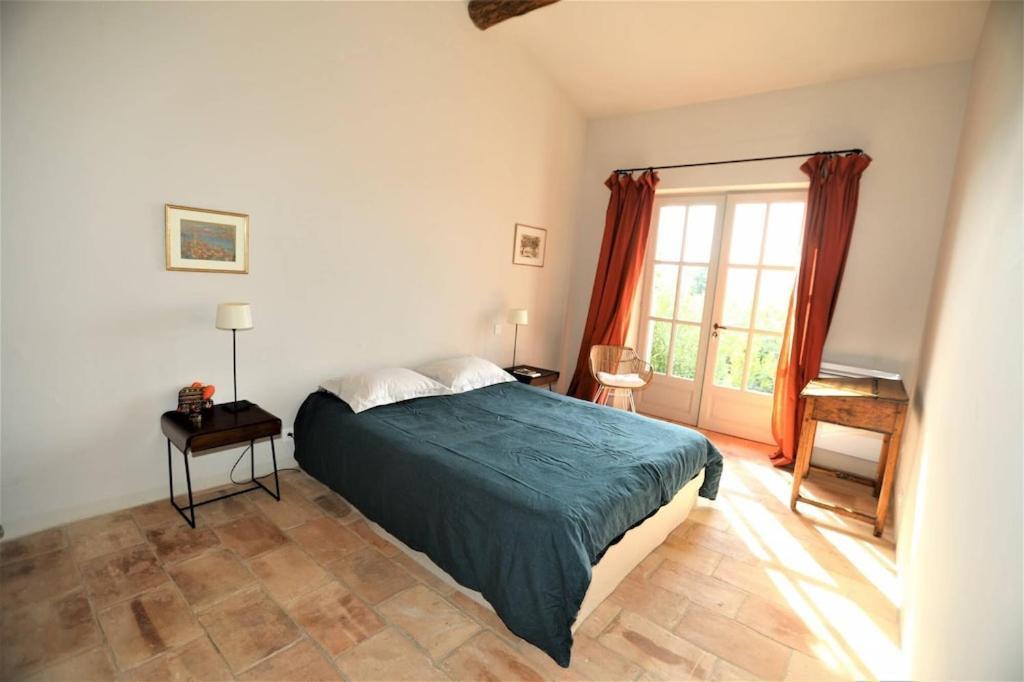 In Gordes, Facing The Entire Luberon Park A Beautiful 5 Bedrooms House エクステリア 写真